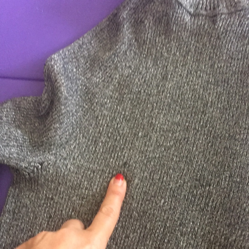 Cache Turtleneck - image 8